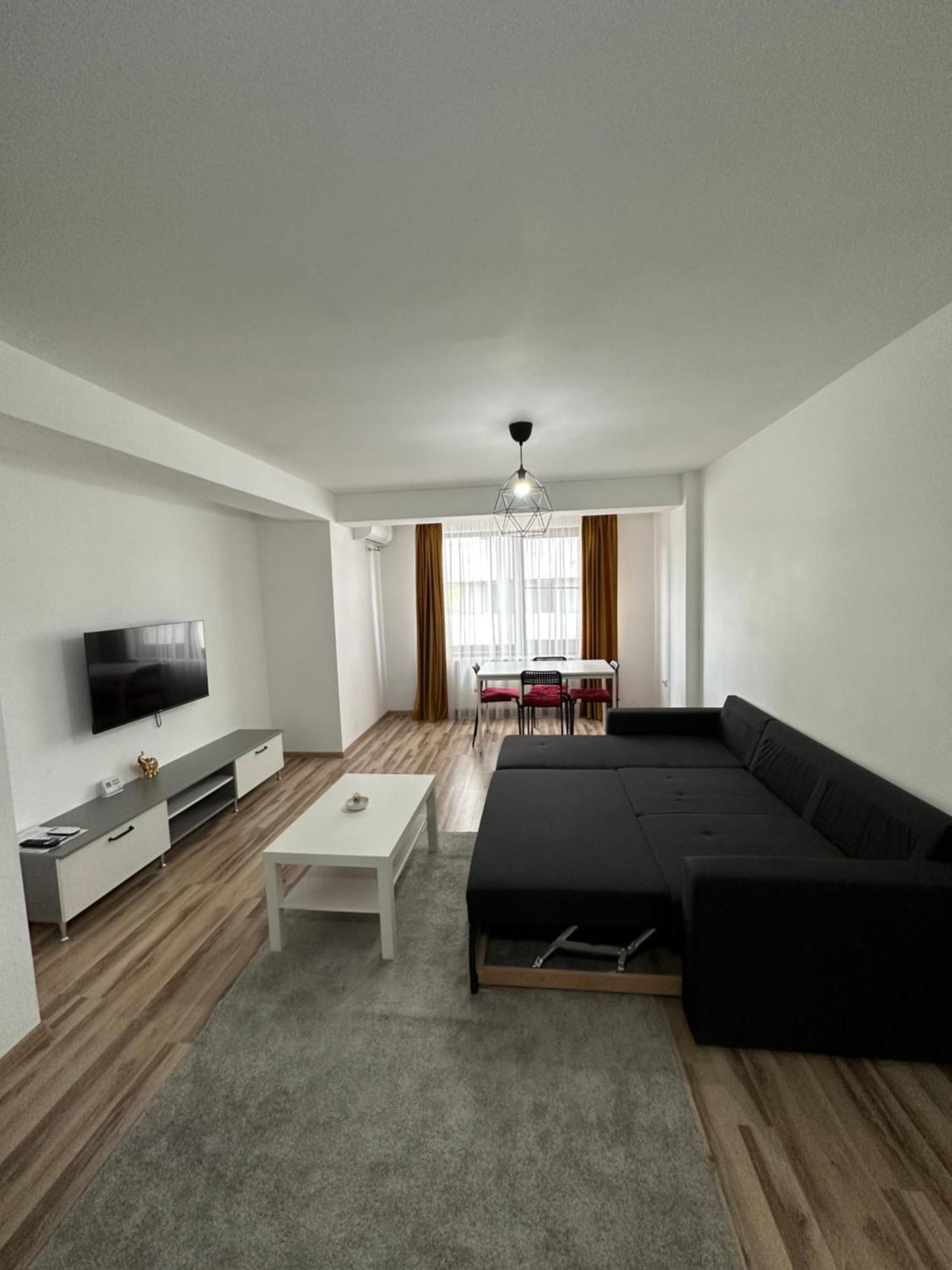 Escape Lounge Apartment Крайова Екстериор снимка